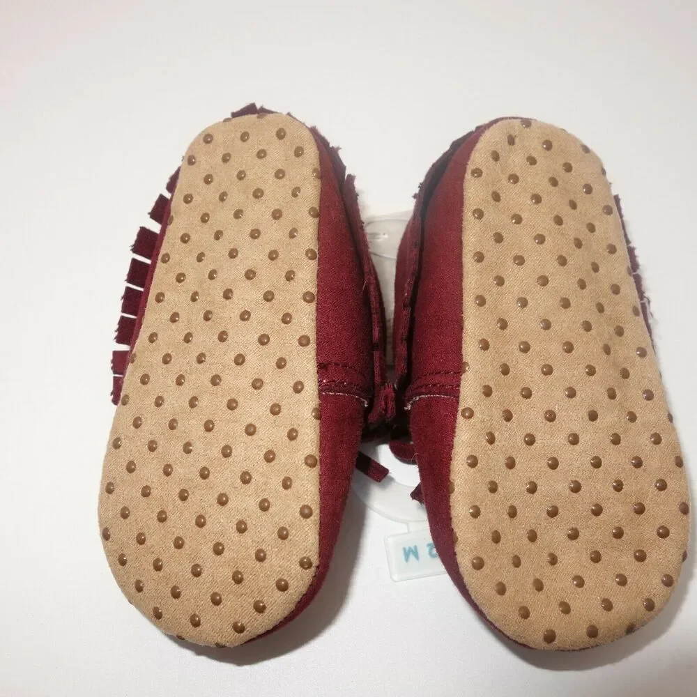 New Old Navy Maroon Red Fringe Moccasin Shoes Booties Baby Size 6-12 Months